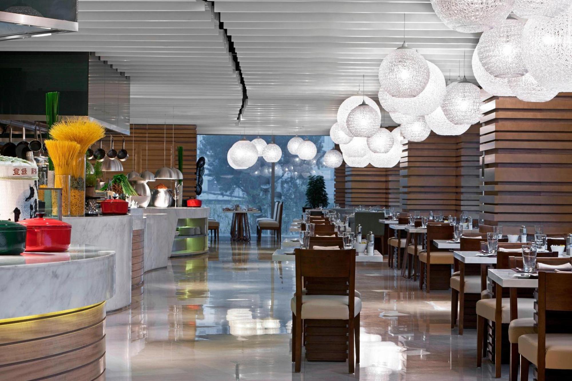 Sheraton Grand Dongcheng 5*